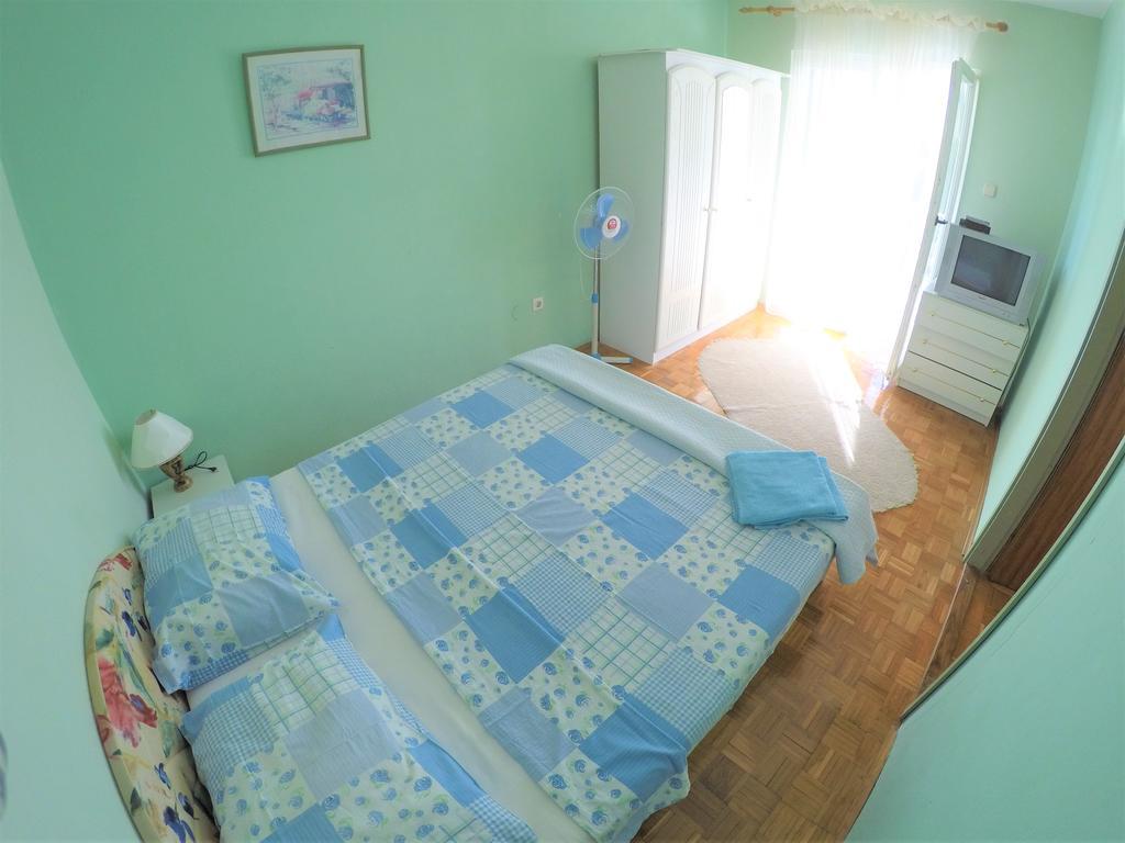 Blue City Apartment'S Repic ビオグラード・ナ・モル エクステリア 写真