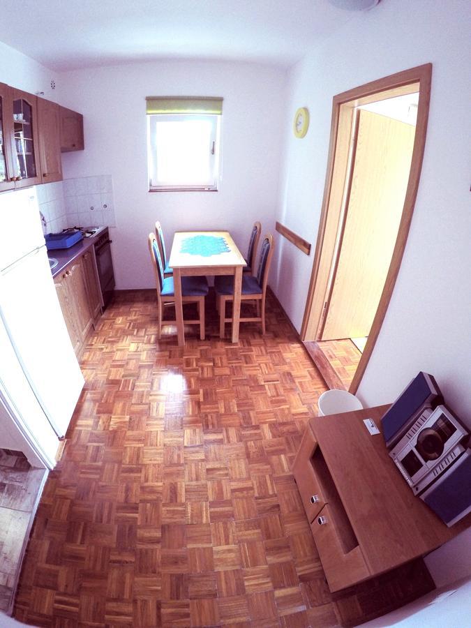 Blue City Apartment'S Repic ビオグラード・ナ・モル エクステリア 写真